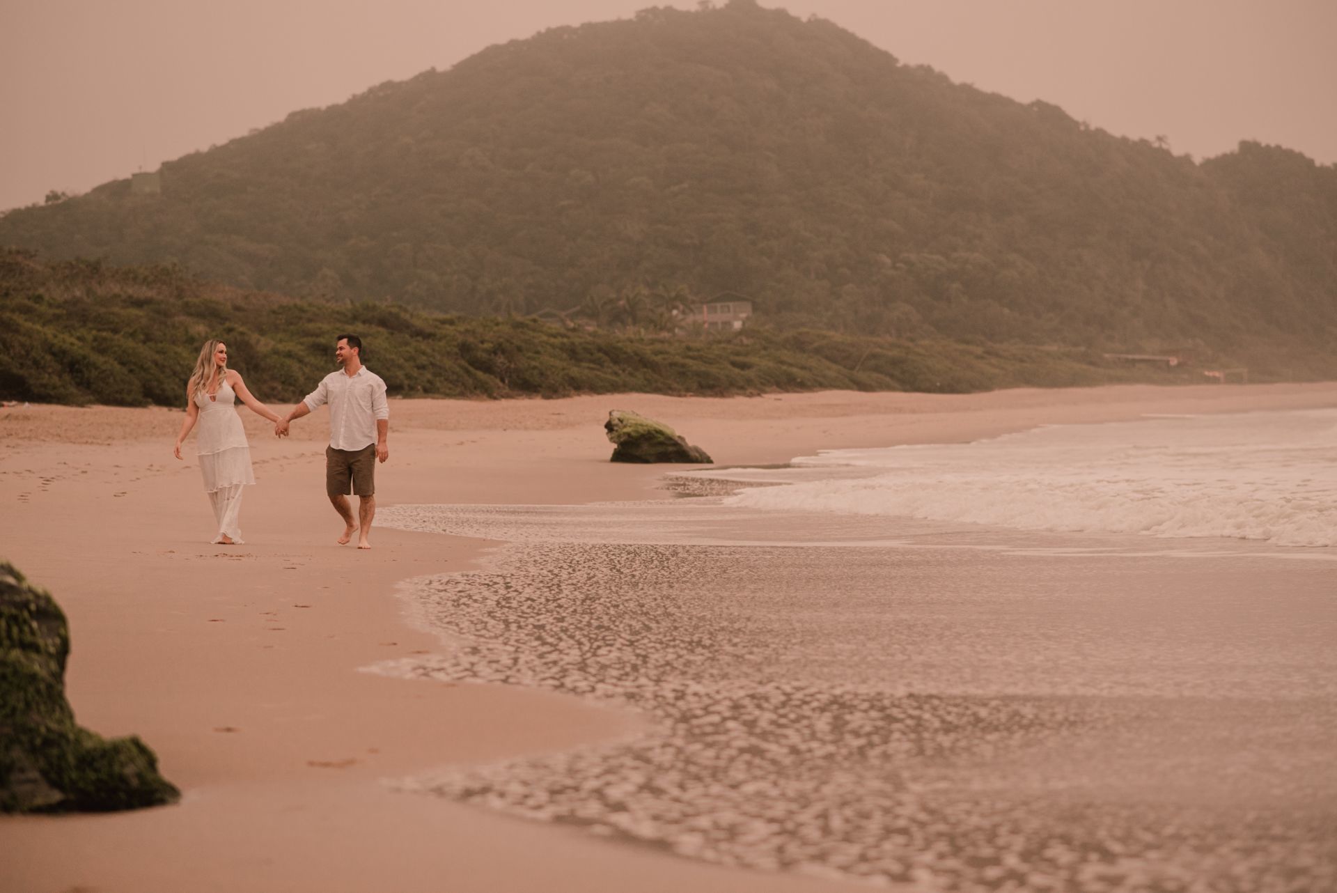 Foto Ensaio Pré Wedding em Balneário Camboriú /SC | Dailon e Letícia  - Imagem 33