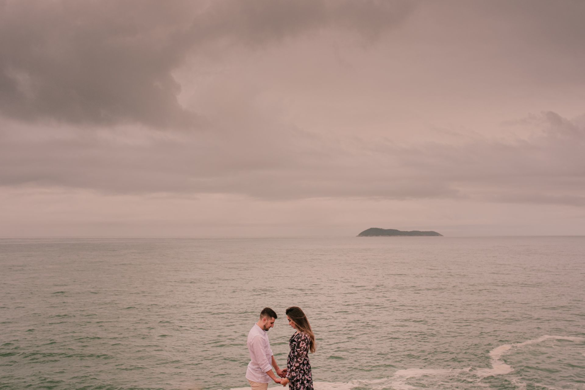 Foto Ensaio Pré Wedding na Guarda do Embaú/SC | Matheus & Andressa  - Imagem 3