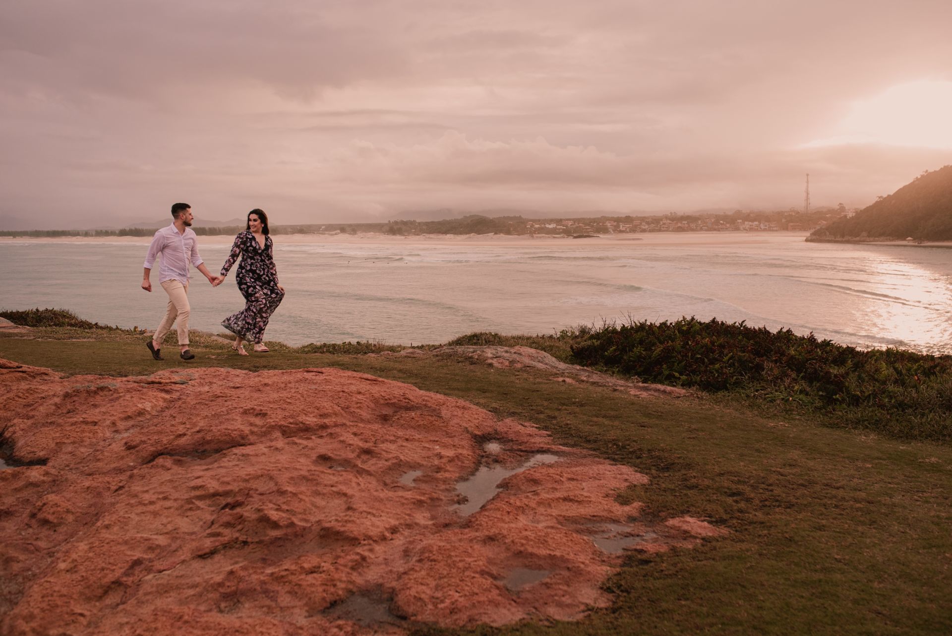 Foto Ensaio Pré Wedding na Guarda do Embaú/SC | Matheus & Andressa  - Imagem 19