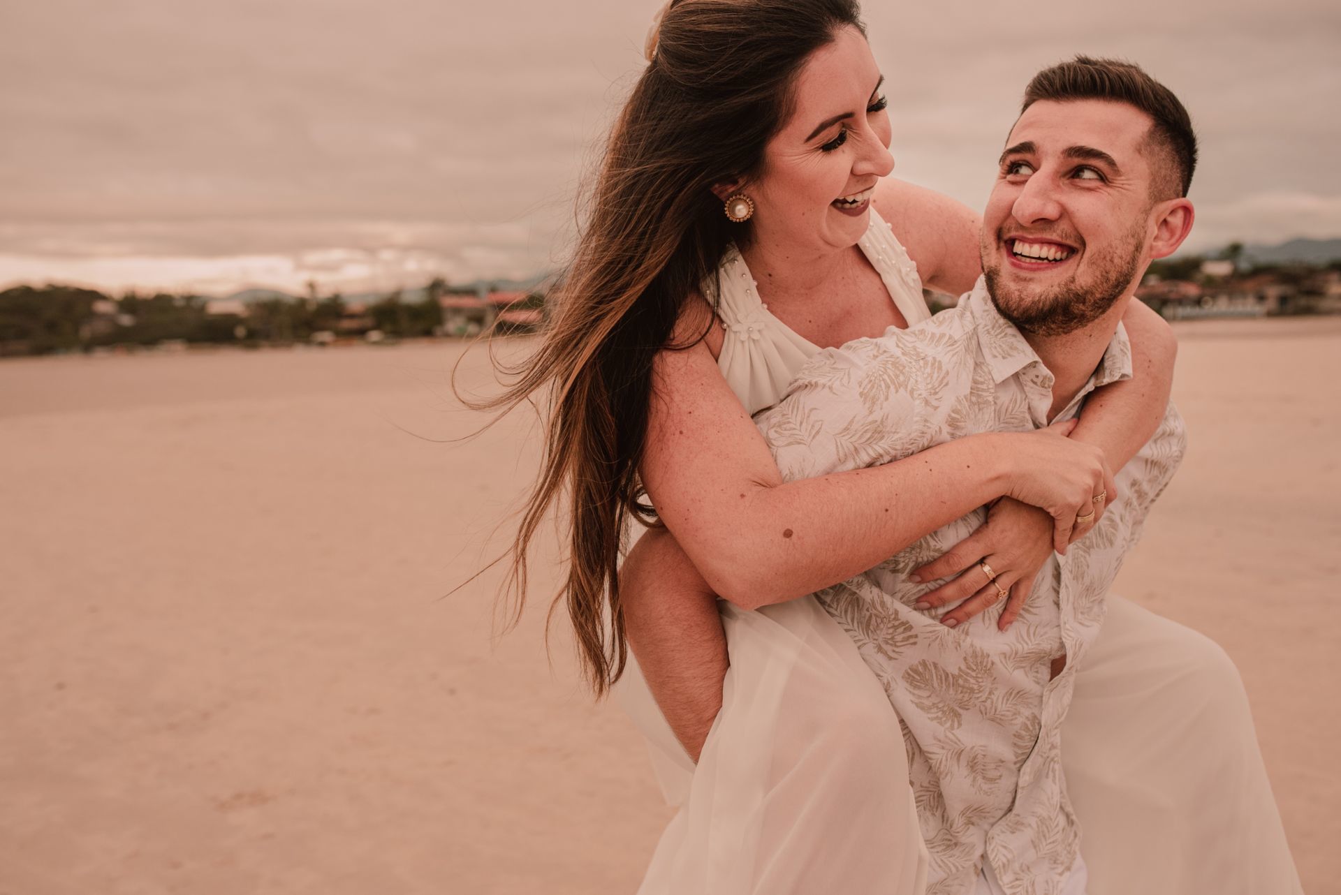 Foto Ensaio Pré Wedding na Guarda do Embaú/SC | Matheus & Andressa  - Imagem 56