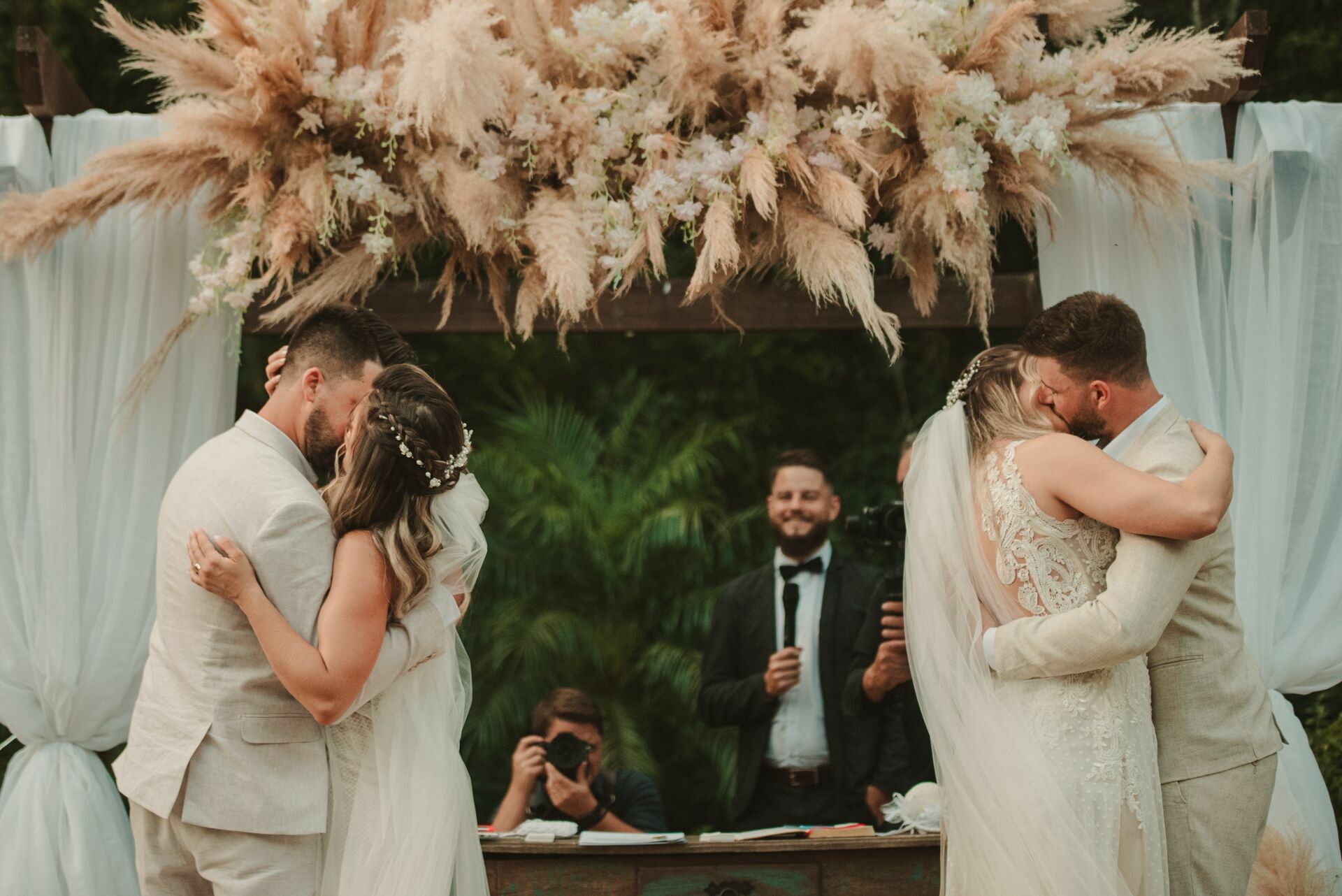 Foto Casamento Duplo na Chácara do Cris | Marco & Ju | Fabricio e Nah - Imagem 131