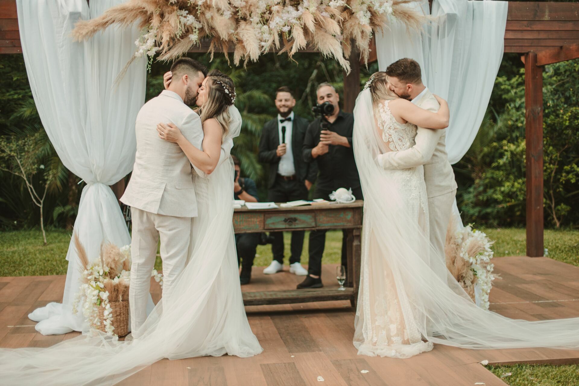 Foto Casamento Duplo na Chácara do Cris | Marco & Ju | Fabricio e Nah - Imagem 130