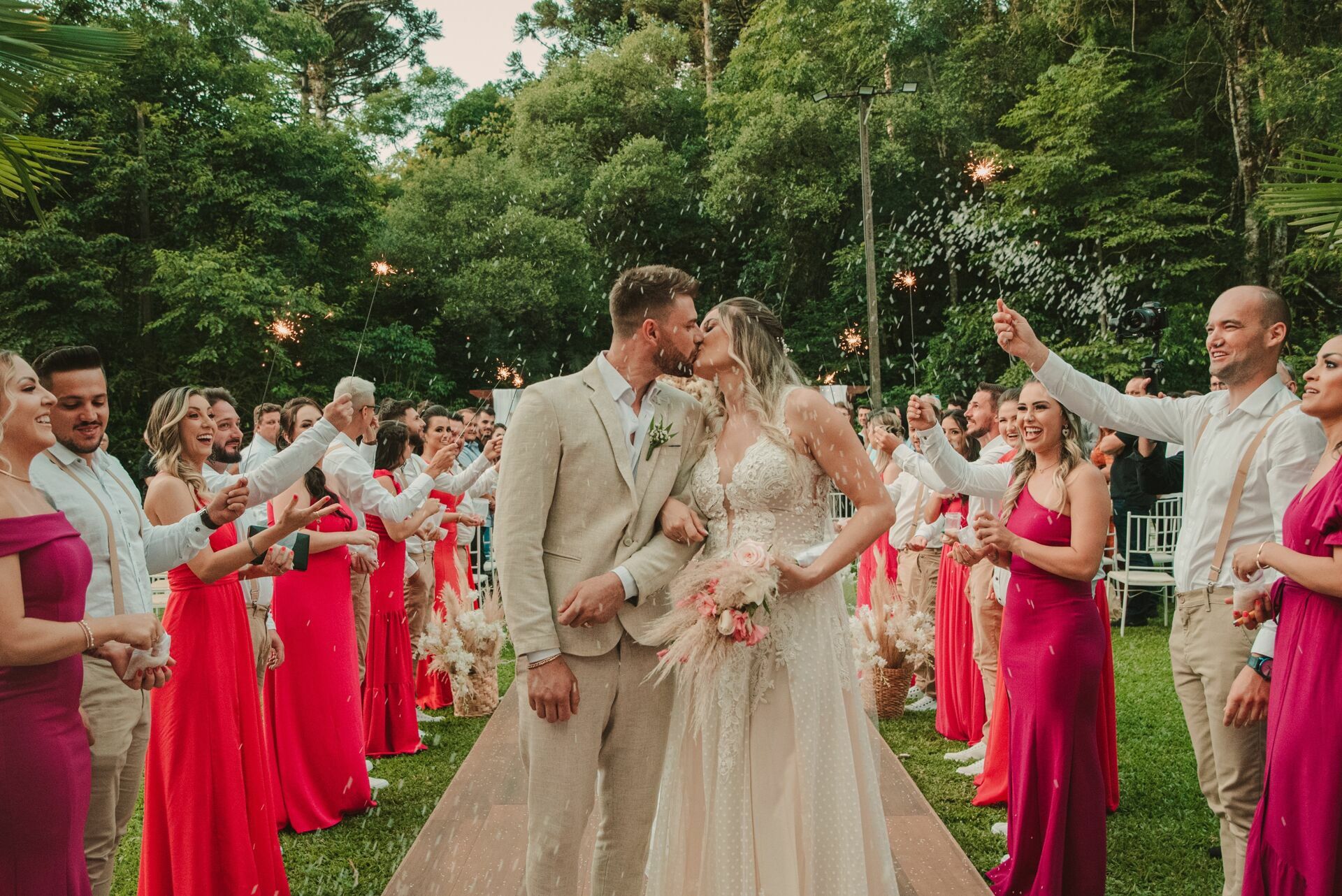 Foto Casamento Duplo na Chácara do Cris | Marco & Ju | Fabricio e Nah - Imagem 120