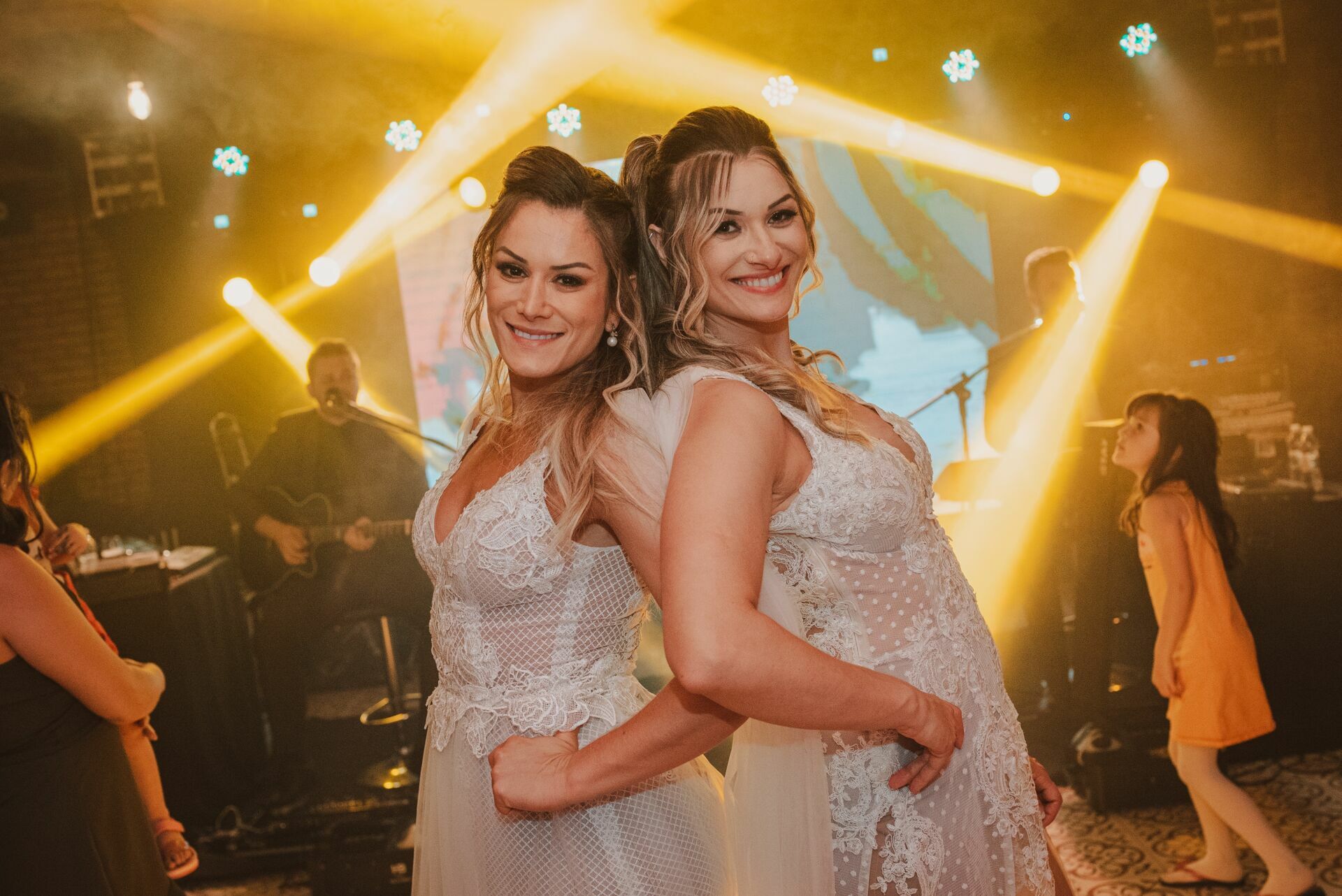 Foto Casamento Duplo na Chácara do Cris | Marco & Ju | Fabricio e Nah - Imagem 150