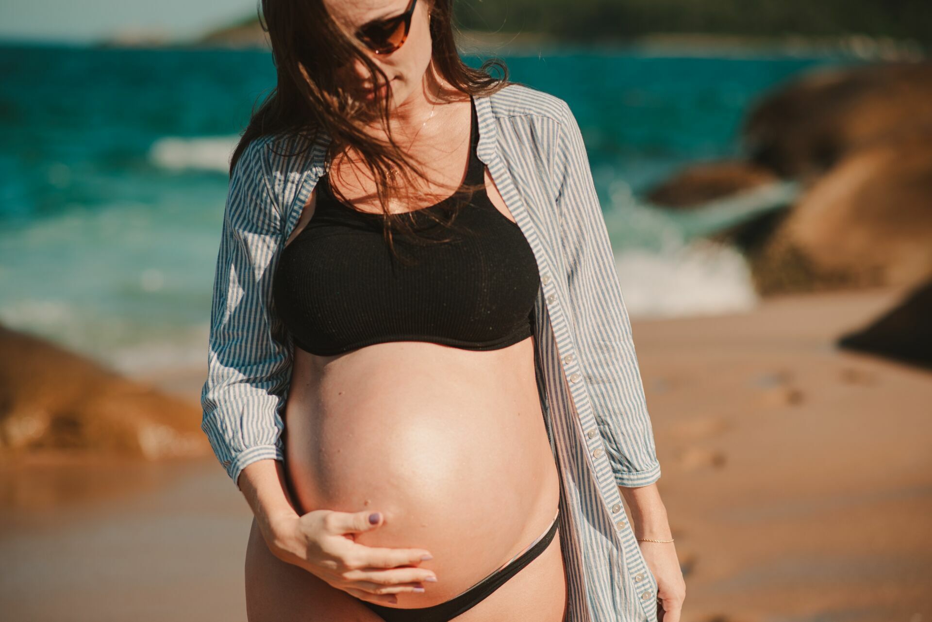 Foto Ensaio de Gestante em Balneário Camboriú | Carol, Edu & Celine   - Imagem 2