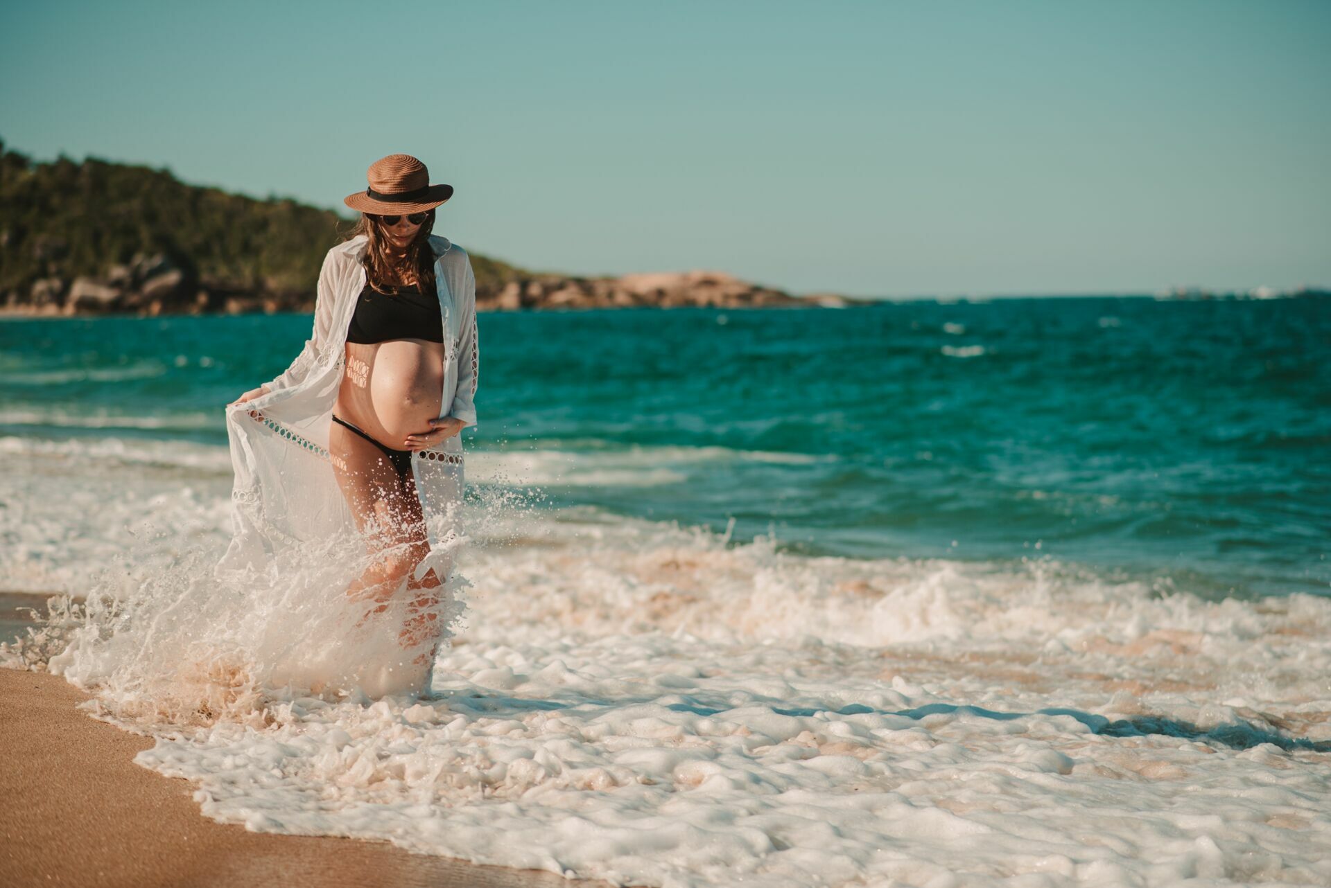 Foto Ensaio de Gestante em Balneário Camboriú | Carol, Edu & Celine   - Imagem 11