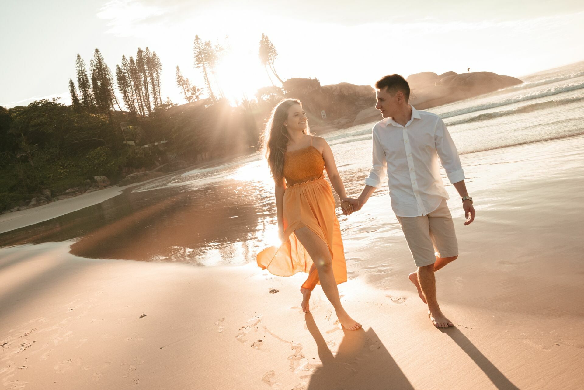 Foto Ensaio Pré Wedding na Praia - Fernanda & Adriano - Imagem 19