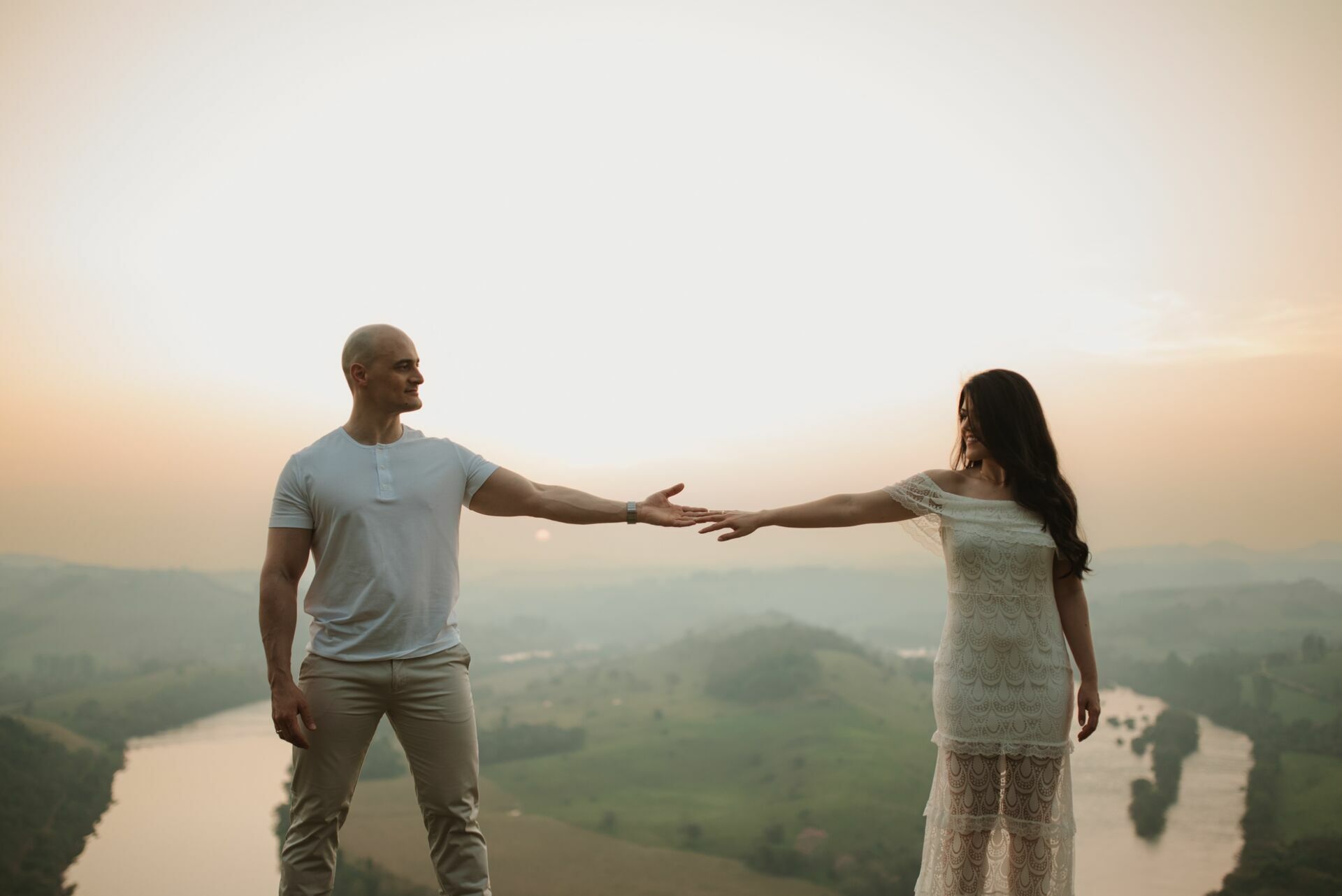 Foto Ensaio Pré Wedding No Mirante Volta do Dedo | Jaque & Saulo   - Imagem 28